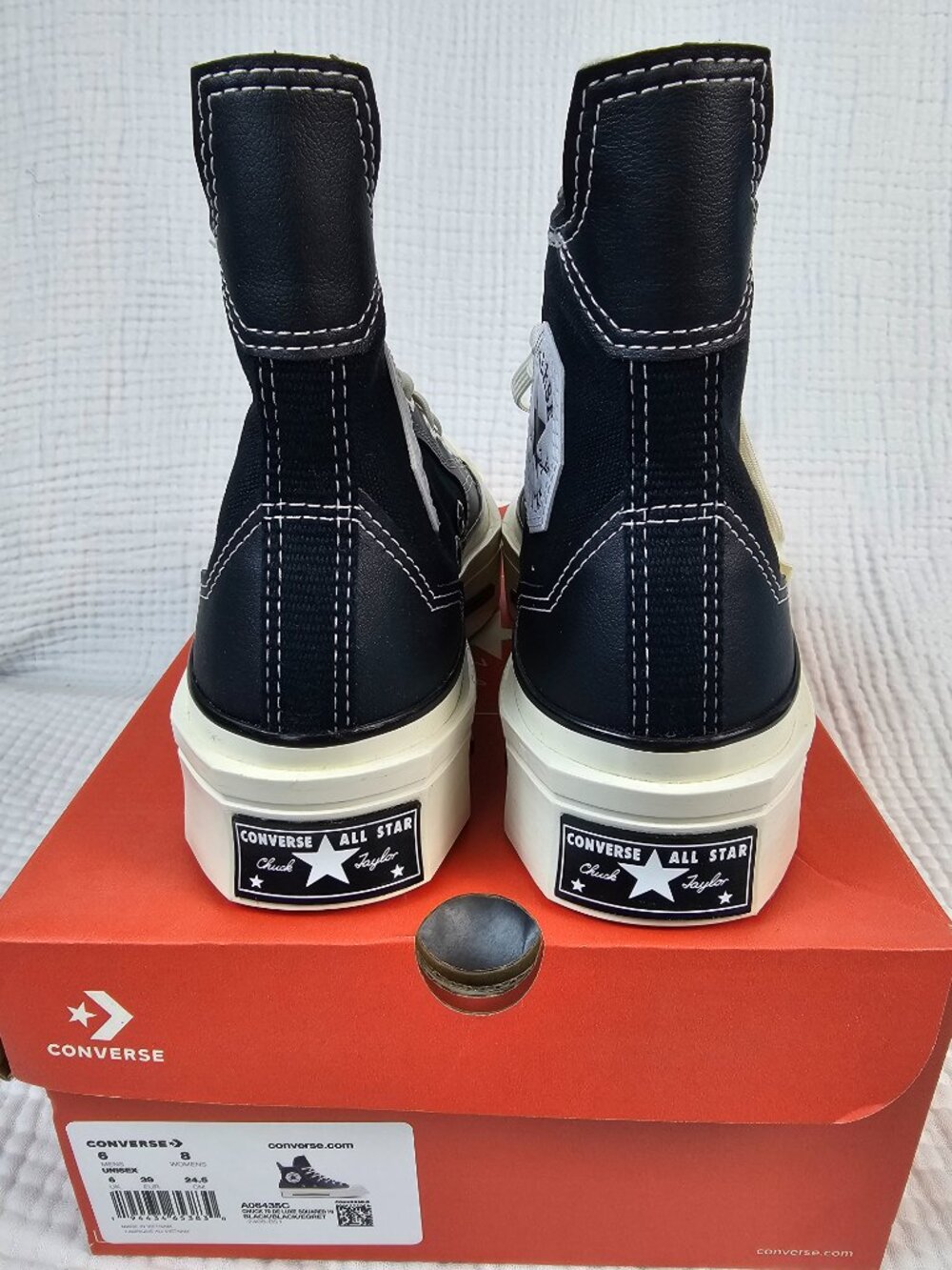 😍NWT😍 Converse Chuck 70 De Luxe Squared High - Black/Egret Women's 8/Men's 6 - Picture 6 of 16